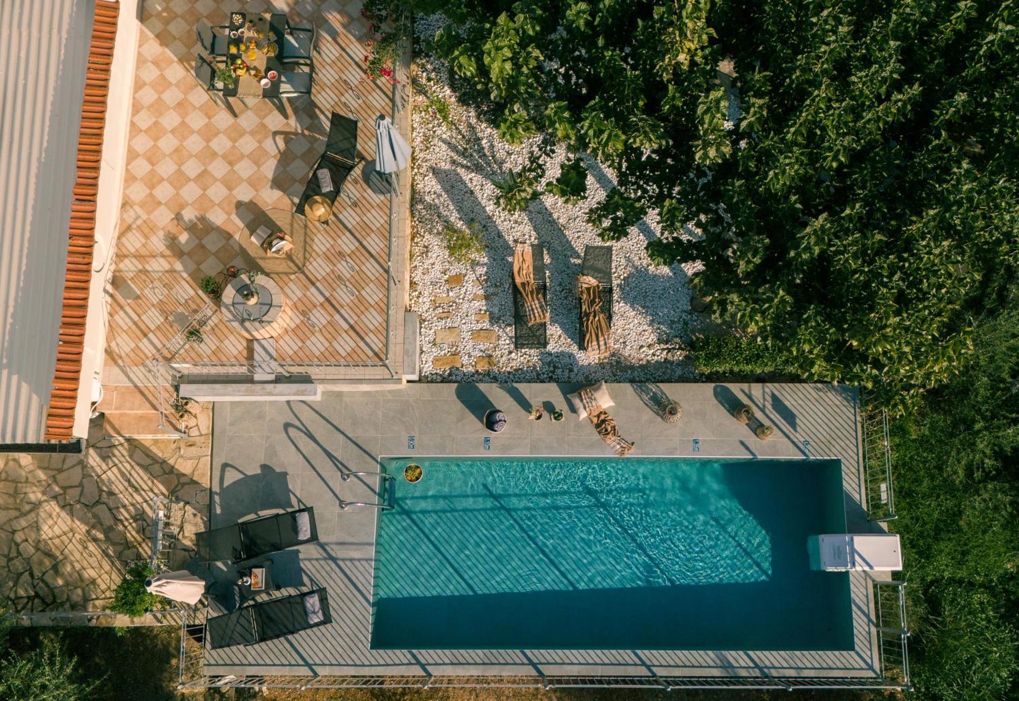 Villa Vrisi Fagias Exteriör bild